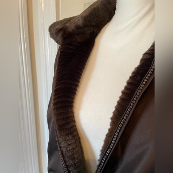 Liz Claiborne Chocolate Brown Reversible Zip-Up Faux Fur Women’s Vest Medium - Picture 13 of 14